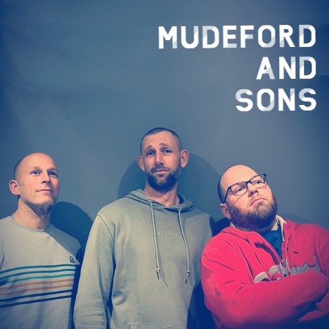 LIVE MUSIC: Mudeford & Sons