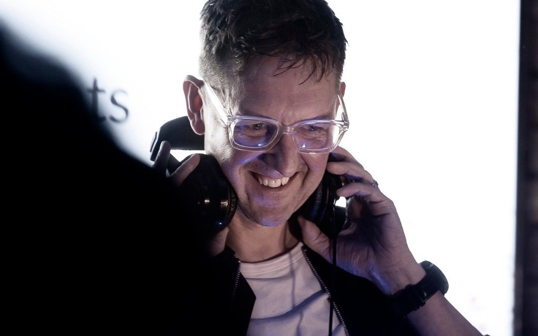 DJ SESSIONS: Rick on the beat